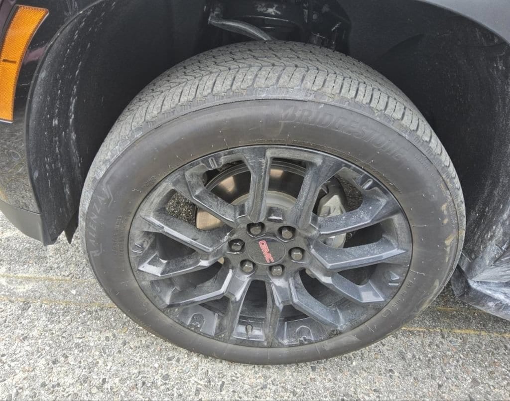 gmc yukon xl 2025 1GKS1GR81SR263074 image gmc yukon xl 2025 1GKS1GR81SR263074 image
